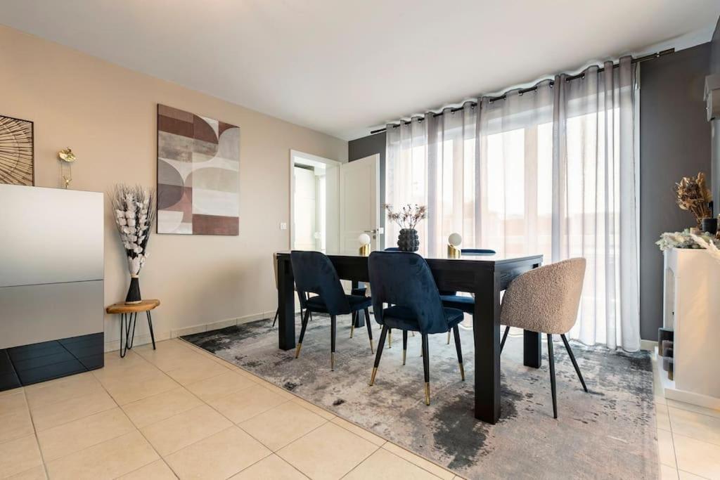 Appartement Climatise 3 Etoiles T3 Chic A Strasbourg Avec Billard Et Terrasse ภายนอก รูปภาพ